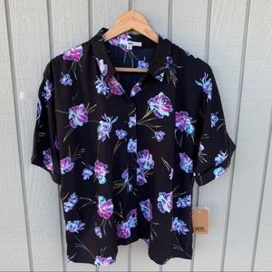 New with tags Vans Hawaiian Shirt